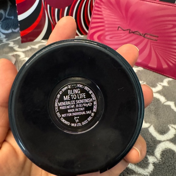 NWB MAC Highlighter Gift Set Makeup Brush Travel Bag" bling Me - Picture 6 of 9